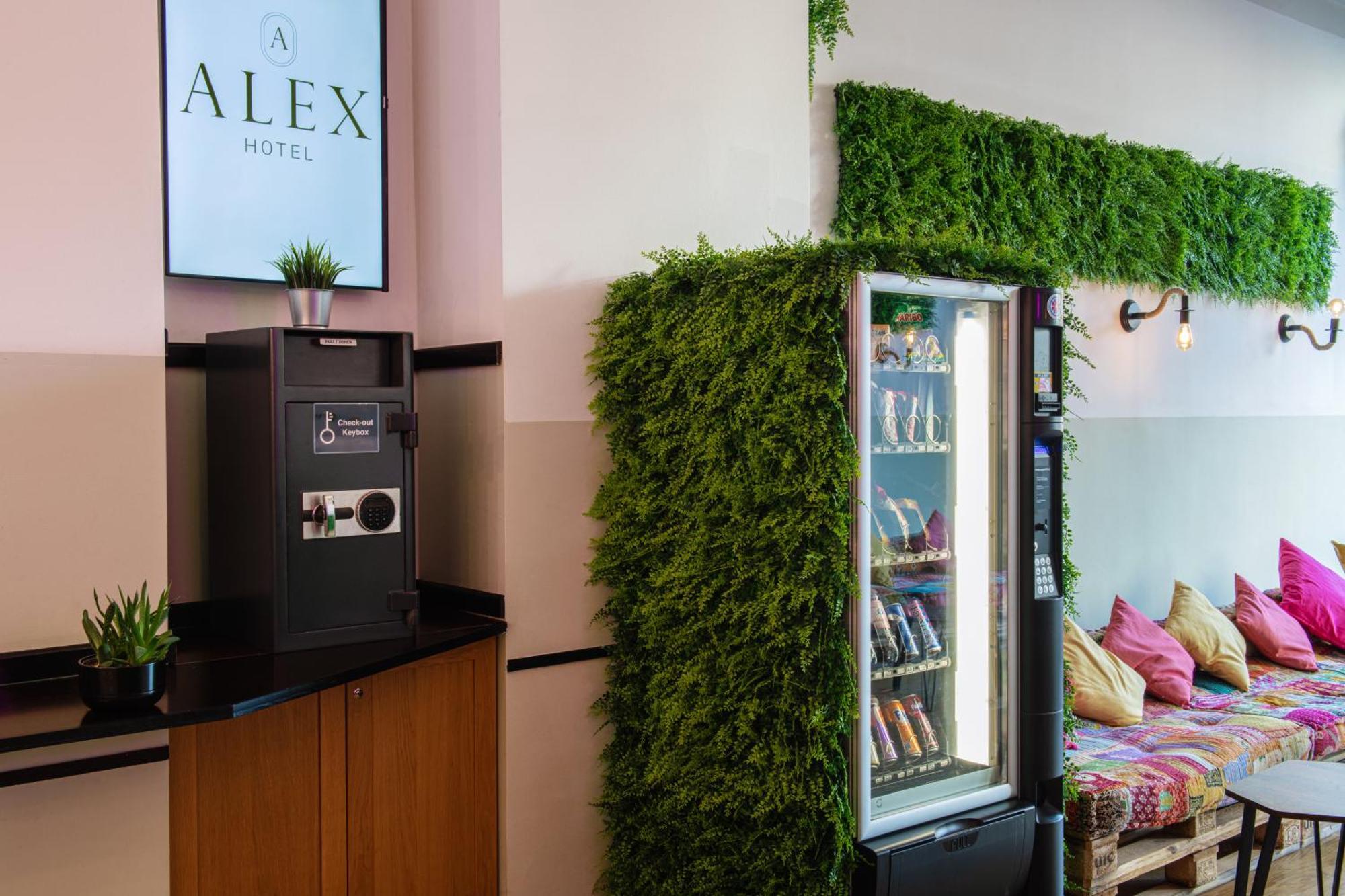 Hotel Alex Berlin Exterior photo